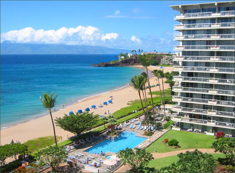 Maui Hawaii beachfront family vacations on the Kaanapali Coast Family Vacation Rentals